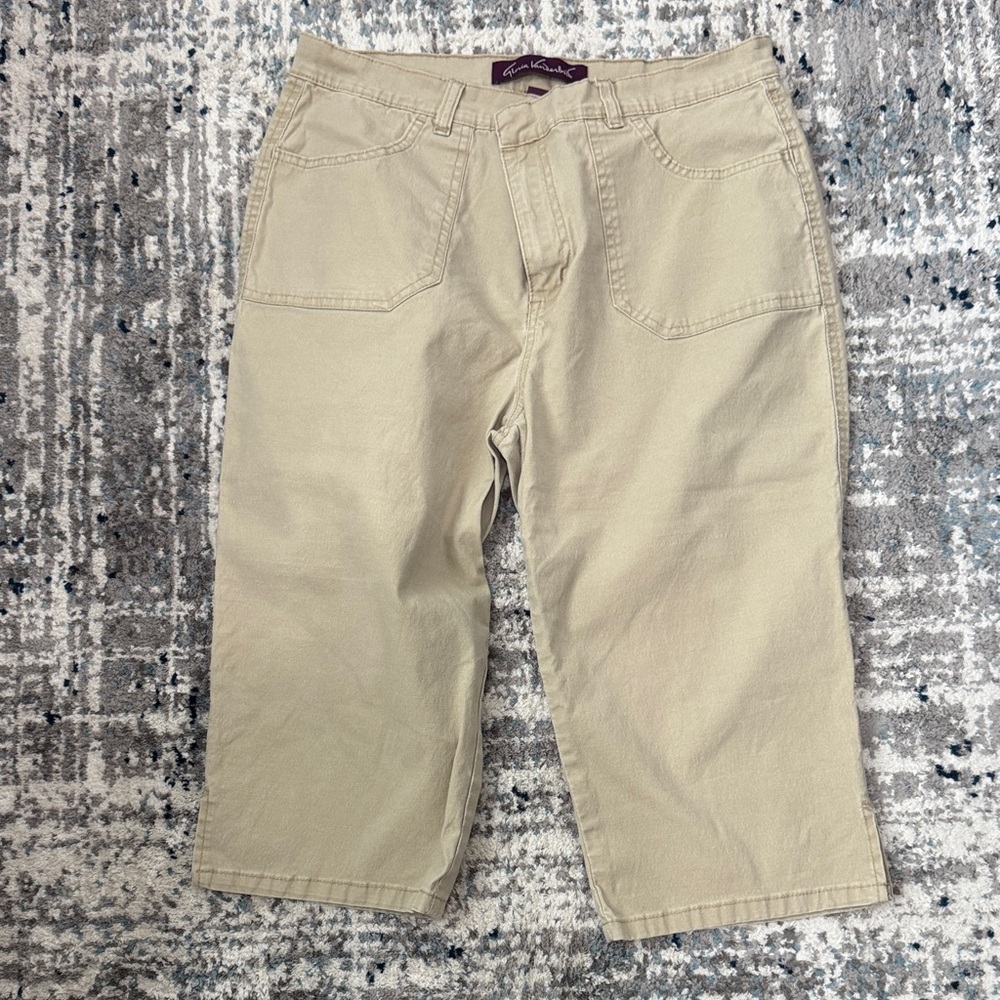 Gloria Vanderbilt Tan Shorts